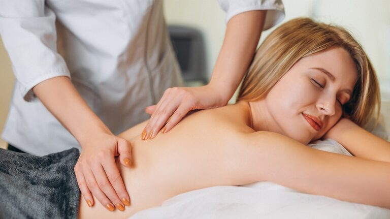 deep tissue massage for neck and shoulder